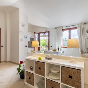 Bilocale 10 Al Mare Con Veranda Appartamento